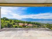 Luxus Apartment mit privatem Aufzug und Seeblick