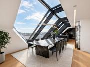 LUXUS DACHGESCHOSS 4 Zimmer 360° BLICK ca. 204m² gew....