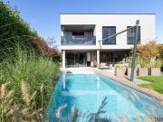 Luxus Designerhaus mit Pool & Doppelgarage | Sauna &...