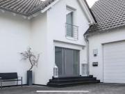 Luxus Einfamilienhaus mit XXL Garage und Garten, ohne...