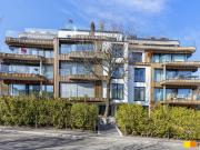 Luxus Garçonnière mit Eigengarten