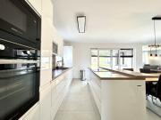 Luxus Haus mit 5 Zimmern zu verkaufen in Ternitz,...
