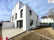 Luxus Haus mit 6 Zimmer zu verkaufen in Neuaigen,...