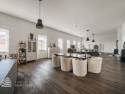 Luxus Haus mit 6 Zimmern zu verkaufen in Jois, Österreich