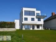 Luxus Haus mit 7 Zimmer zu verkaufen in Schwechat,...