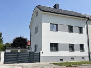 Luxus Haus mit 7 Zimmer zu verkaufen in Wr. Neustadt,...