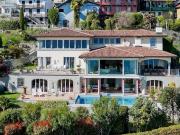 Luxus Panoramavilla mit atemberaubendem Blick auf den...