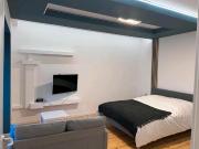 Luxus PenthausWohnung 2 zimmer. U Schwartzkopfstr. beim BND