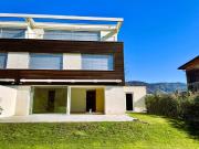 Luxus Triplex Townhouse am Mondsee mit Seegrund: Neubau...