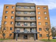 Lynden Park Towers 2 Bedroom Apartment for Rent at 65...