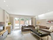 Lyndhurst Lodge, Lyndhurst Road, 2 Bedroom Flat