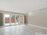 Lyndhurst Road, Hampstead, 2 Bedroom Apartment