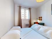 Lyon Dauphiné Room M 1