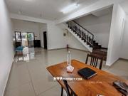 Lyra Bandar Bukit Raja Klang Partially Furnished unit...