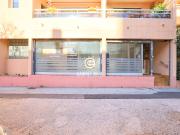 M2110 HYERES Centre Ville Local commercial Parkings
