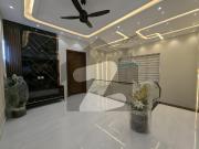 M3 A Modern Brand New House On A Ideal Location Lake...