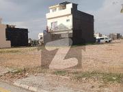 M block 5marla park face plot for sale