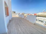 Maârif, cosy studio vide avec une grande terrasse