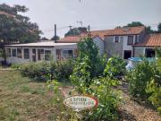 Machecoul St Même: longère rénovée de 136 m2 4 ch, grde pi