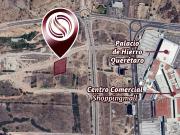 Macrolote habitacional de 4,645 m2 en venta, Jurica,...