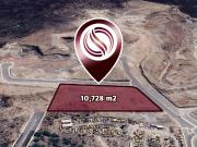 Macrolote mixto de 10,728 m2 en venta, en la entrada de...