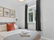Madeira Avenue, Bromley Park, London, BR1 4BG, United...