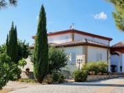Maestosa villa con piscina vista mare a S.Marinella