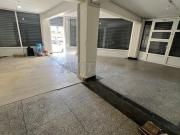 Magasin 85m2 et Cave 212m2 à louer H M Casa