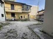 Magazzino di 15 mq a Brescia Due, Via Cremona, Villaggio...