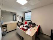 Magazzino in Vendita a Albavilla