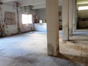 Magazzino in vendita a Ancona