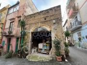 Magazzino in vendita a Carini, Centro Storico