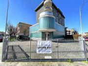 Magazzino in vendita a Carpi