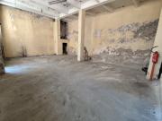 Magazzino in vendita a Genova