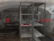 Magazzino in vendita a Milano