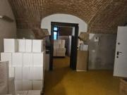 Magazzino in Vendita a Monza