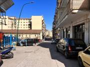 Magazzino in vendita a Napoli