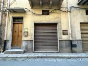 Magazzino in vendita a Partinico