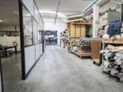 Magazzino in Vendita a Prato
