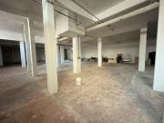 Magazzino in vendita a Prato