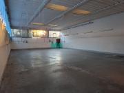 Magazzino in Vendita a Prato