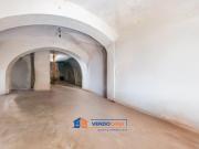 Magazzino in vendita a Taggia