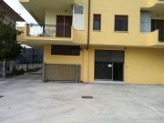 magazzino locale commerciale