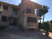 MAGINIFICO CHALET EN SANTA CRUZ