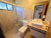 Magnífica! Porteira fechada! Casa com 5 quartos sendo 4...