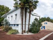 MAGNE QUARTIER RESIDENTIEL / MAISON AVEC PARC ARBORE...