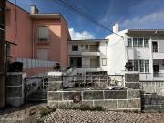 Magnfica Moradia T5 com Jardim e Garagem no Estoril