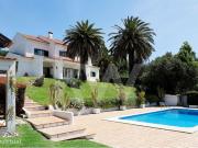 Magnfica Moradia T5 com Jardim e Piscina em Vila Franca...