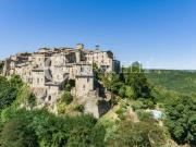 Magnifica casa circondata da un giardino privato,...
