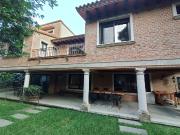 MAGNIFICA CASA CON 3 ACCESOS